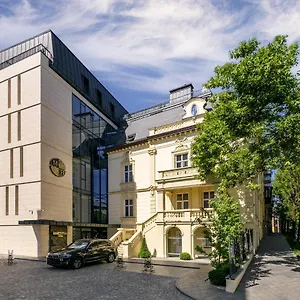 Maestral Hotel Lviv
